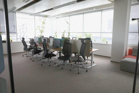Kontorplass 1