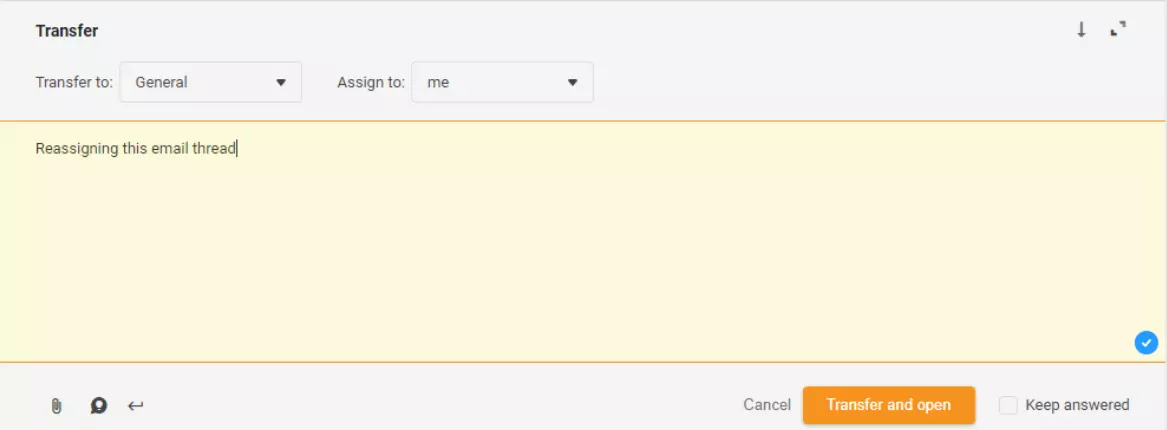 Omfordeling av en e-posttråd i LiveAgent